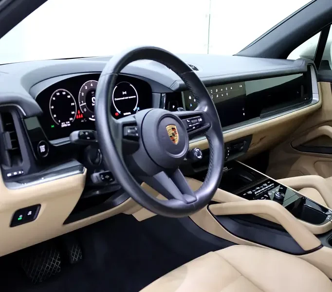 2024 Porsche Cayenne Standard 6 Cylinders Petrol Engine White Beige SUV GCC Specs