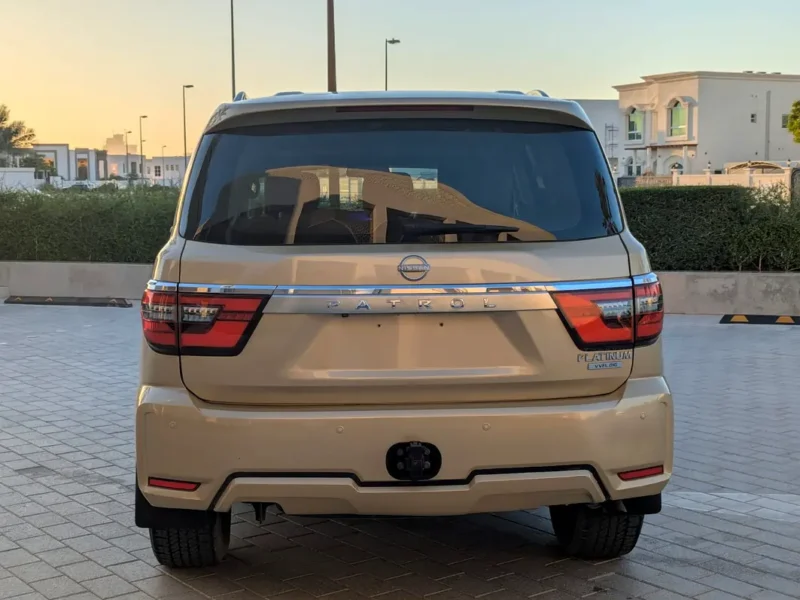2012 Nissan Patrol SE Platinum 6 Cylinders Petrol Engine Gold Beige SUV GCC Specs