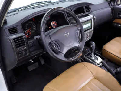 2023 Nissan Patrol Safari Super Safari 6 Cylinders Petrol Engine White Tan SUV GCC Specs