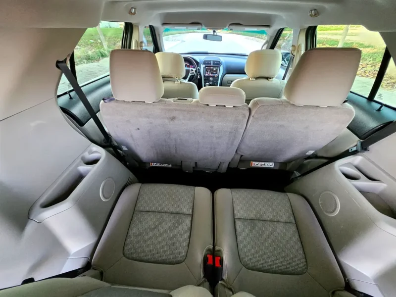 2013 Ford Explorer Base 6 Cylinders Petrol Engine Green Beige SUV GCC Specs Automatic