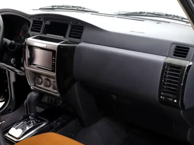 2022 Nissan Patrol Safari Super Safari 6 Cylinders Petrol Engine Black Tan SUV GCC Specs