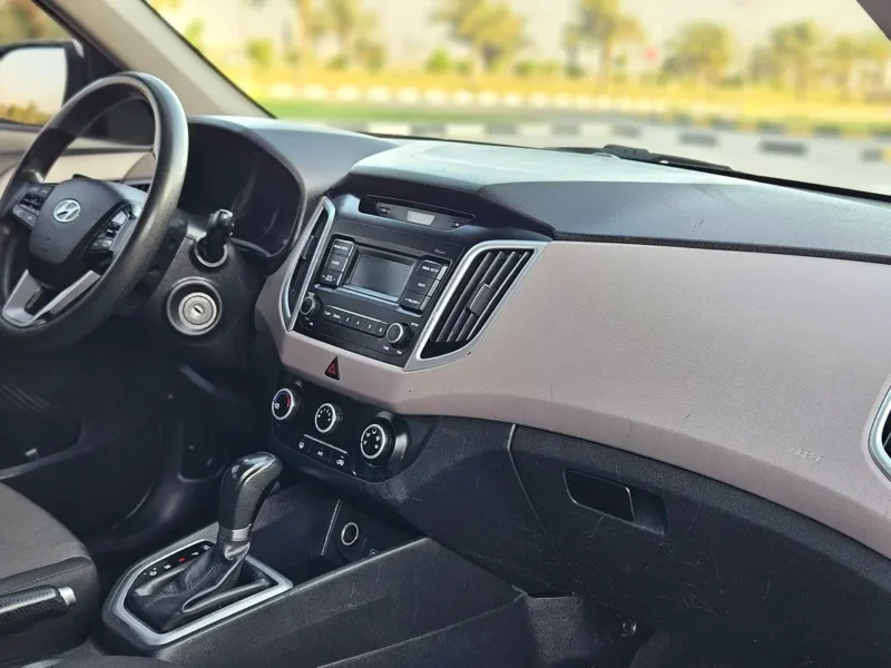 2020 Hyundai Creta GL 1.6 Litres 4 Cylinders Petrol Engine White Grey SUV GCC Specs