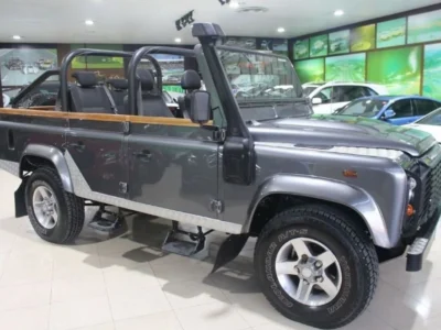 2016 Land Rover Defender 110 2.2 Litres 4 Cylinders Petrol Engine Grey Black SUV