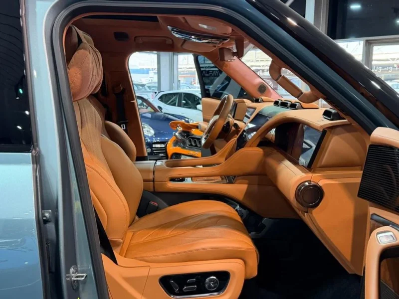 2023 YangWang U8 Premium Edition 2.0L 4 Cylinders EREV Green Brown SUV Chinese Specs