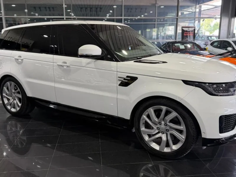 2020 Land Rover Range Rover Sport HSE DYNAMIC HSE 3.0L 6 Cylinders White Beige SUV