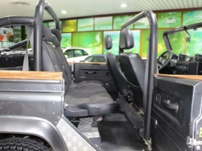 2016 Land Rover Defender 110 2.2 Litres 4 Cylinders Petrol Engine Grey Black SUV