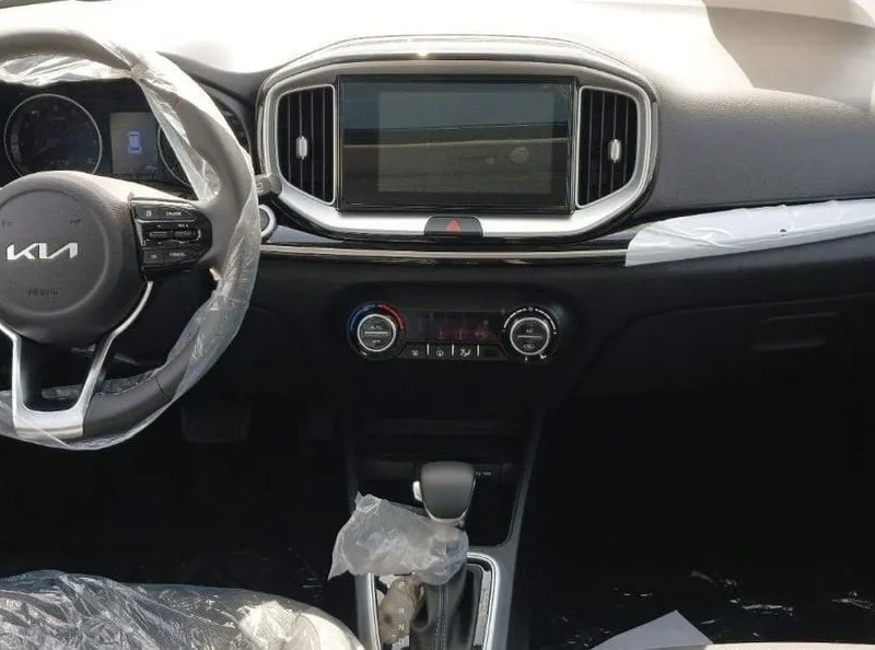 2025 Kia KX1 1.4 Litres 4 Cylinders Petrol Engine White Black SUV CVT Chinese Specs