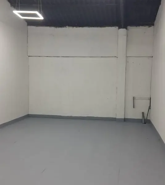 Mezzanine Floor Low Budget Warehouse Ready to Move