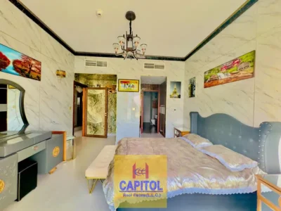 Direct From Landlord | Upgraded Unit | Fully Fitted and Furnished | Vacant