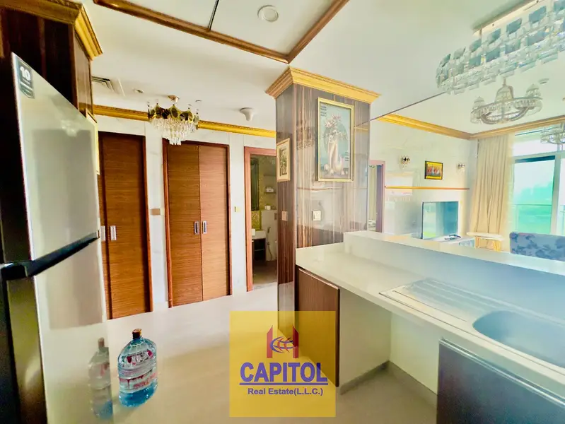 Direct From Landlord | Upgraded Unit | Fully Fitted and Furnished | Vacant