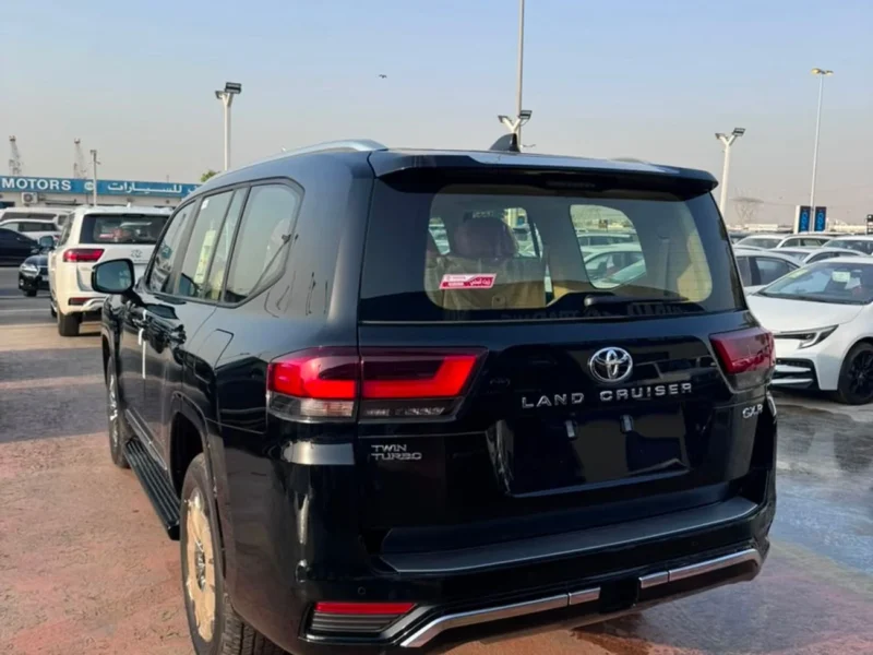 2026 Toyota Land Cruiser GXR 3.5 Litres 6 Cylinders Petrol Engine Black Beige SUV GCC Specs