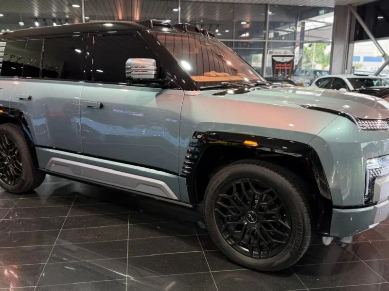2023 YangWang U8 Premium Edition 2.0L 4 Cylinders EREV Green Brown SUV Chinese Specs