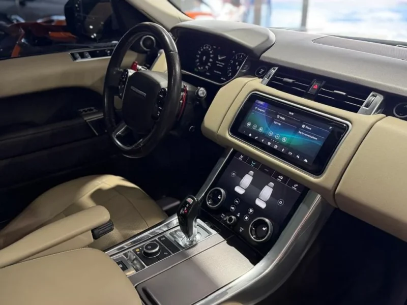 2020 Land Rover Range Rover Sport HSE DYNAMIC HSE 3.0L 6 Cylinders White Beige SUV