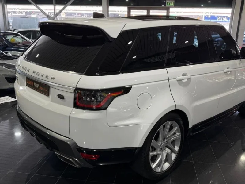 2020 Land Rover Range Rover Sport HSE DYNAMIC HSE 3.0L 6 Cylinders White Beige SUV