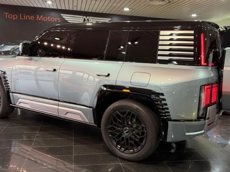 2023 YangWang U8 Premium Edition 2.0L 4 Cylinders EREV Green Brown SUV Chinese Specs