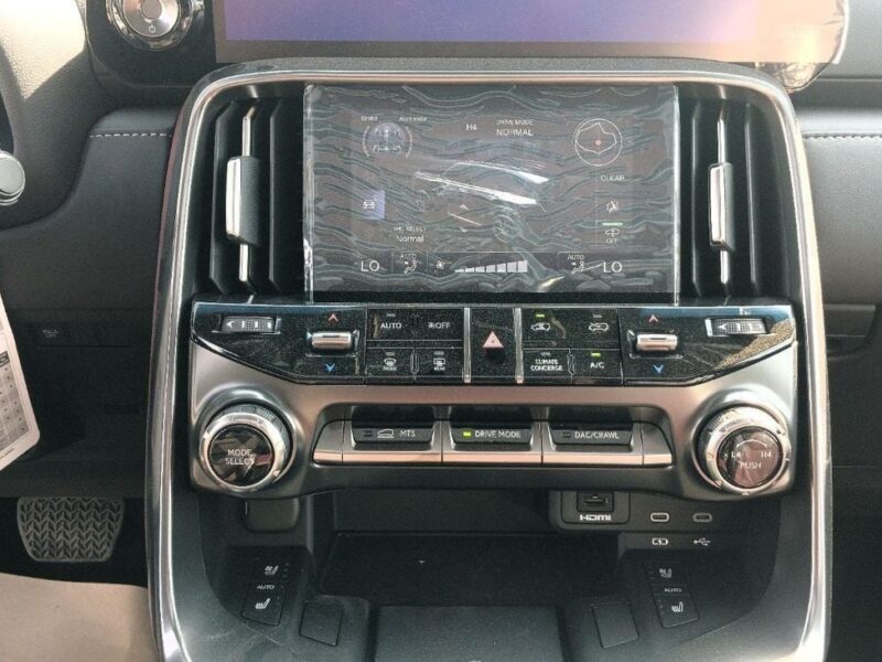 2026 Lexus LX700h Signature 3.5 Litres 4 Cylinders Hybrid Engine White Red SUV GCC Specs