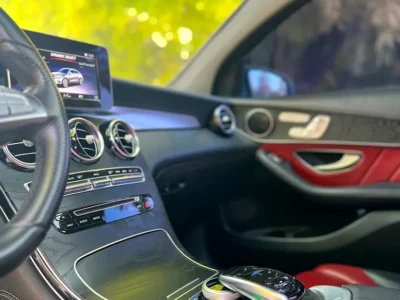 2018 Mercedes-Benz GLC-Class GLC 250 4MATIC 4 Cylinders Petrol Engine Blue Red SUV GCC Specs