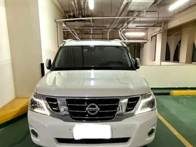 2017 Nissan Patrol LE Platinum 8 Cylinders Petrol Engine White Tan SUV GCC Specs