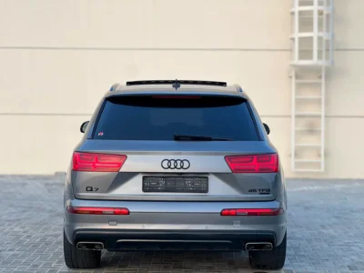 2016 Audi Q7 45 TFSI 6 Cylinders Petrol Engine Grey Brown SUV GCC Specs Automatic
