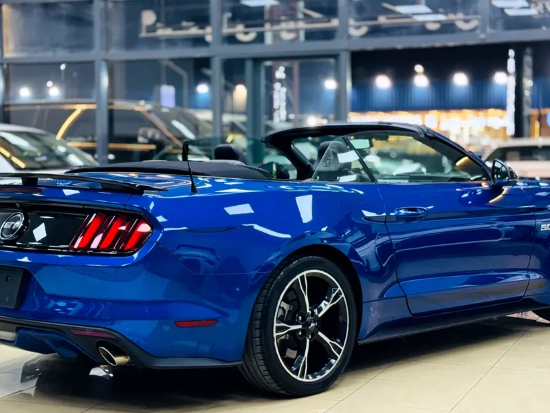 2017 Ford Mustang GT California Special Blue-Black Coupe GCC Specs Automatic