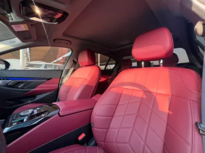 2026 BMW 525I 4 Cylinders Petrol Engine Blue Red Sedan Automatic Chinese Specs