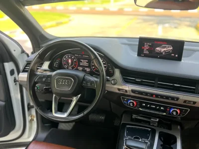 2016 Audi Q7 45 TFSI 6 Cylinders Petrol Engine White Brown SUV GCC Specs Pristine Condition