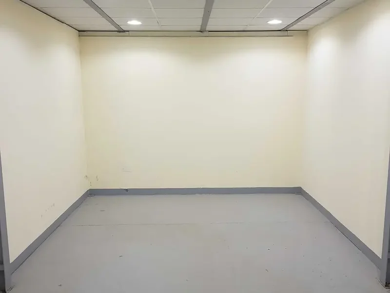 VERSATILE AND SECURE STORAGE UNIT FOR VARIOUS STORAGE SOLUTIONS IN AL QUOZ 4