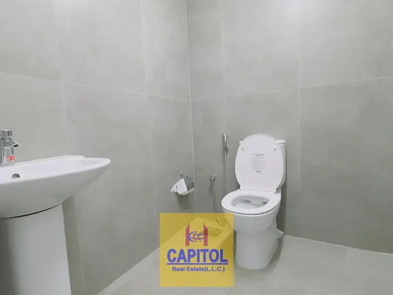 DIRECT FROM OWNER / Road Facing / Prime Location / Well Maintained