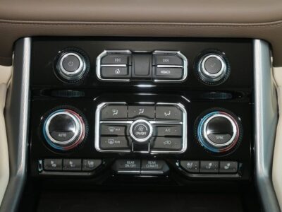 2025 GMC Yukon Denali 6.2 Litres V8 Petrol Engine Black Beige SUV GCC Specs AWD