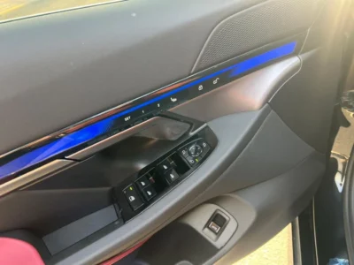 2026 BMW 525I 4 Cylinders Petrol Engine Blue Red Sedan Automatic Chinese Specs