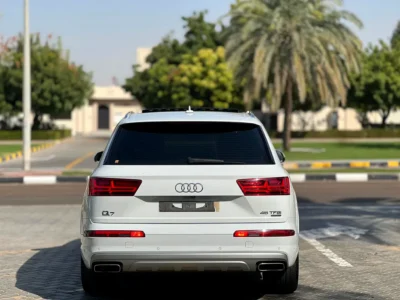 2016 Audi Q7 45 TFSI 6 Cylinders Petrol Engine White Brown SUV GCC Specs Pristine Condition