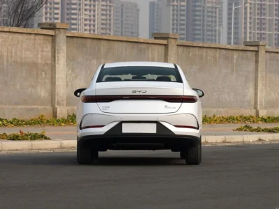 2025 BYD QIN PLUS STD 1.5 Litres 4 Cylinders PLUG-IN HYBRID White Beige Sedan Automatic