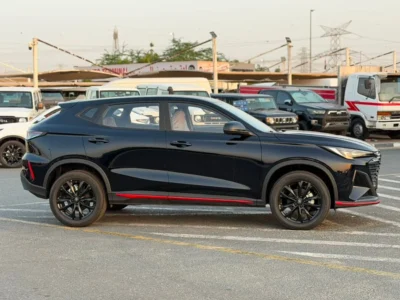 2026 Changan X5 Plus PIONEER 1.5L 4 Cylinders Petrol Engine Black Red SUV Chinese Specs