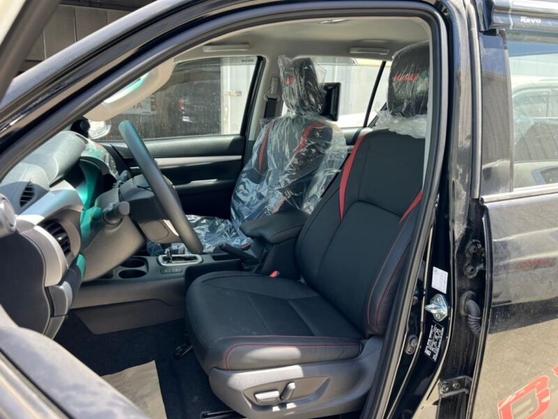 2026 TOYOTA HILUX ADVENTURE 2.4L 4X4 DIESEL 4 Cylinders Black Red Pickup Truck GCC