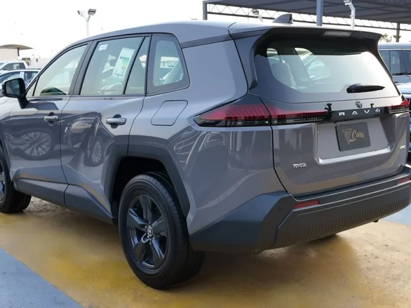 2026 TOYOTA RAV 4 EXR URBAN ROCK 2.0L 4-Cylinder Petrol Engine Grey Beige SUV GCC Specs