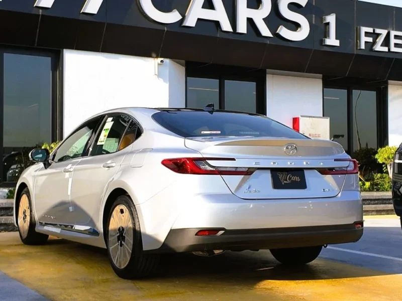 2026 Toyota Camry Lumiere 2.5 Litres Inline 4-Cylinder Hybrid Engine Silver Tan Sedan GCC
