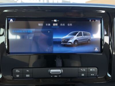 2025 Mercedes Vito Business Edition 2.0 Litres 4 Cylinders Petrol Engine Black White Van