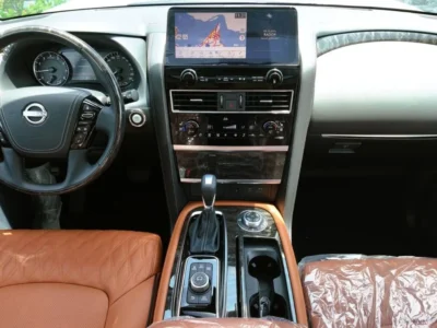 2024 Nissan Patrol SE Platinum City 4.0 Litres V6 Petrol Engine White Tan SUV GCC Specs