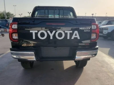 2025 TOYOTA HILUX GLX FULL OPTION 2.4L 4X4 DIESEL 4 Cylinders Black Pickup Truck