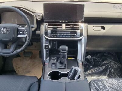 2025 TOYOTA LAND CRUISER 3.5L PETROL VX TWIN TURBO 6 Cylinders Black SUV Automatic