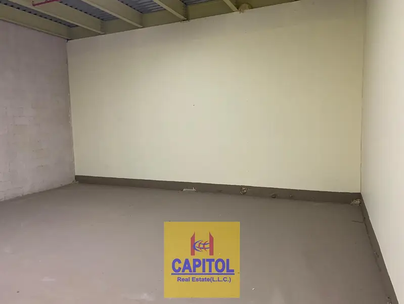 735 sqft Warehouse on Mezzanine Floor Available in Al Quoz Industrial