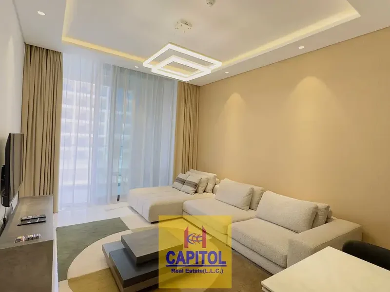 DIRECT FROM LANDLORD Newly Furnished | Large Layout | Vacant | Bright Stylish Flat | Prime Location