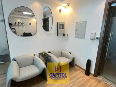 FURNISHED OFFICE WITH 4 GLASS PARTITION AVAILABLE FOR RENT IN BUSINESS BAY