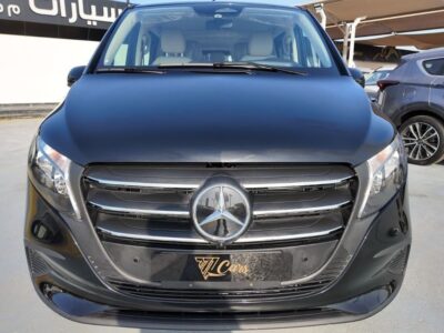 2025 Mercedes Vito Business Edition 2.0 Litres 4 Cylinders Petrol Engine Black White Van