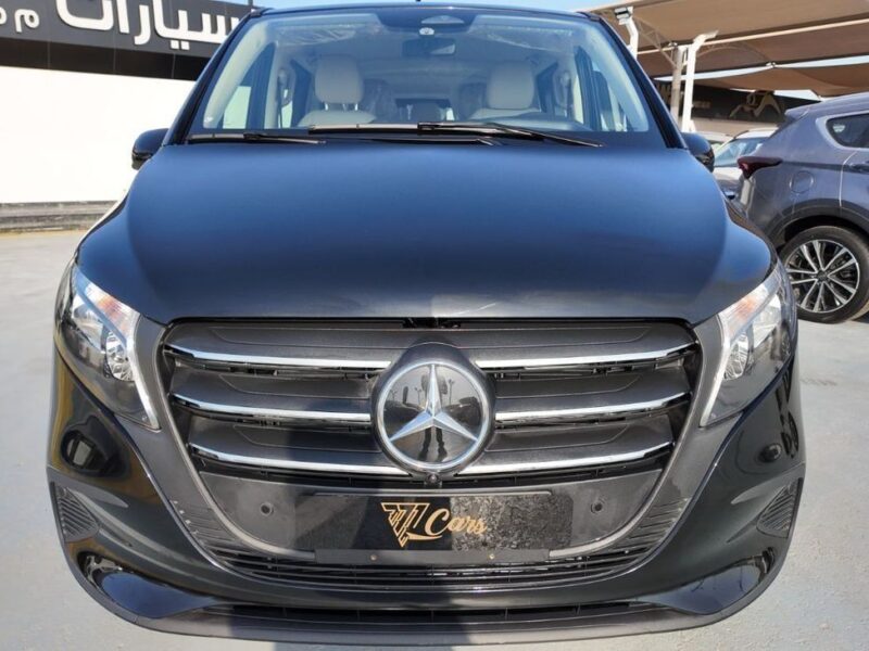 2025 Mercedes Vito Business Edition 2.0 Litres 4 Cylinders Petrol Engine Black White Van