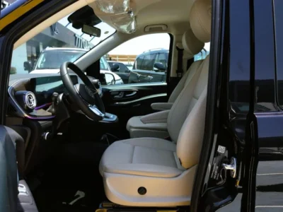 2025 MERCEDES-BENZ VITO BUSINESS EDITION 2.0L Turbocharged Inline-4 Petrol Black Beige Van