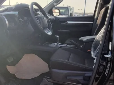2025 TOYOTA HILUX GLX FULL OPTION 2.4L 4X4 DIESEL 4 Cylinders Black Pickup Truck