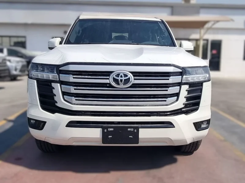 2025 TOYOTA LAND CRUISER 3.3L DIESEL GXR TWIN TURBO 6 Cylinders White Black SUV GCC