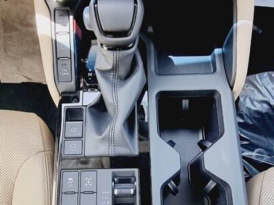 2025 TOYOTA PRADO 2.4L PETROL ALL ROUNDER-G 4X4 TURBO 4 Cylinders Black Beige SUV GCC