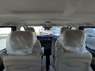 2025 Mercedes Vito Business Edition 2.0 Litres 4 Cylinders Petrol Engine Black White Van